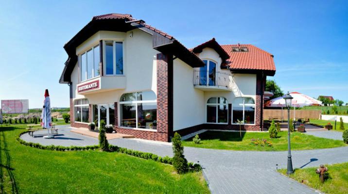 Lux Bed & Breakfast Rewa